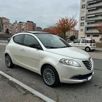 Lancia Ypsilon Platinum