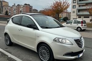 Lancia Ypsilon Platinum