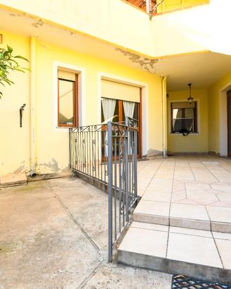 Villasimius centro, appartamento piano terra