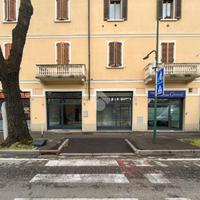 NEGOZIO A CREMONA