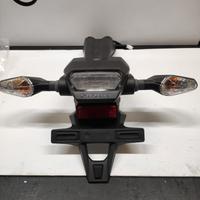 Porta targa con luce e frecce Suzuki GSX800 (2023-