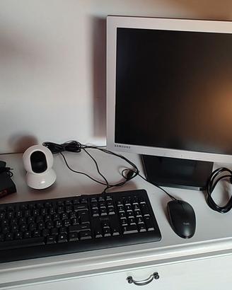 Monitor LCD kit Tastiera mouse CAM switch rete