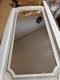 SPECCHIO CON CORNICE !