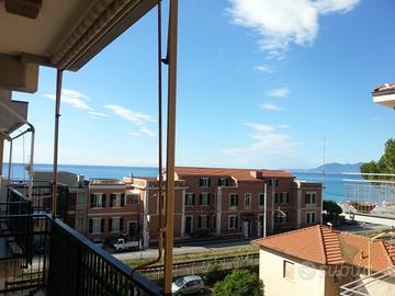 Borgio Verezzi (SV) a 50 metri dal mare