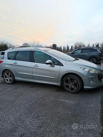 Peugeot 308 SW CIEL FELINE