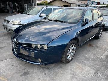 Ricambi usati per Alfa 159 1.9JTDM 2008 939A2000