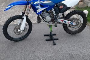 YZ 125 ore tot.44 da 1a accensione PERMUTE
