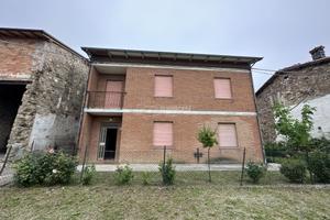 Villa Bifamiliare con Terreno e Autorimessa
