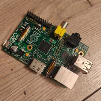 Raspberry Pi B e schermo Adafruit 