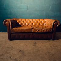 Divano club Chester Chesterfield cuoio inglese 