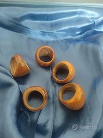 5 anelli in legno di cocco