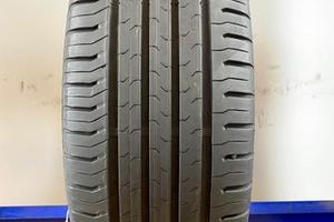 Continental 215/55 R17 94V