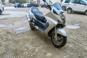 Honda silver Wing 600