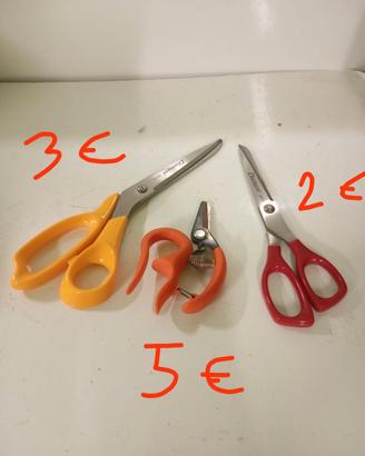 FORBICI  E FUSTELLATRICE