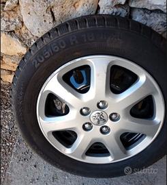 Cerchi da 16 marchiati Peugeot