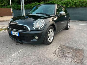 Mini 1.6 16V One D