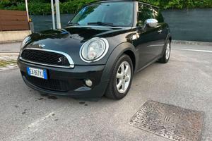 Mini 1.6 16V One D