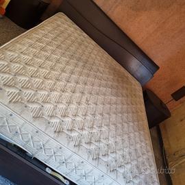 Camera da letto moderna