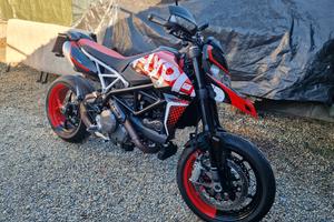 ducati hyoermotard rve 950 2023
