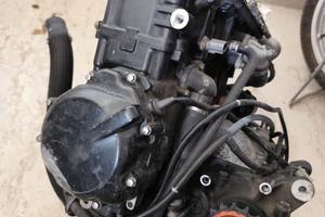 BLOCCO MOTORE SUZUKI GSR 600