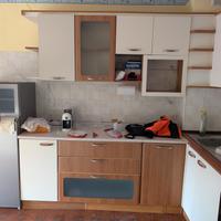 Cucina compresa di forno