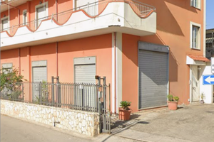 Deposito / Locale Commerciale