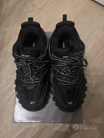 Balenciaga track