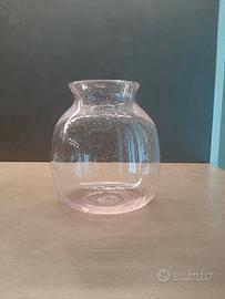 Vasetto in vetro lavorato con bollicine rosa