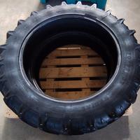 due gomme Kleber super 3 270/95 R32