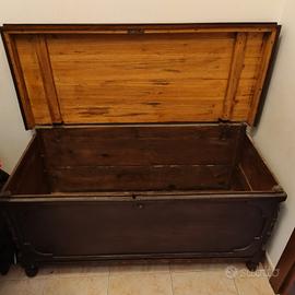 Cassapanca legno antica.