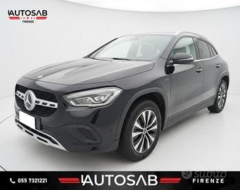 MERCEDES-BENZ GLA 250 e EQ-Power Automatic Plug-