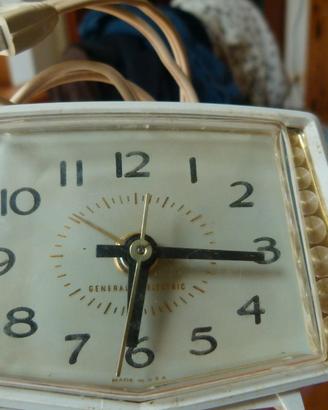 Orologio General Electric Mod 728