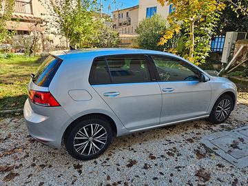 VOLKSWAGEN Golf 7ª serie - 2017