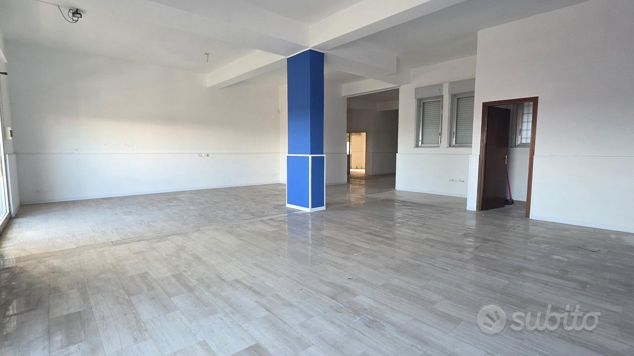 Negozio Milazzo [LC015VCG] - Vista 2