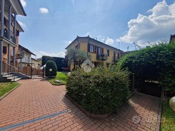 2 LOCALI A VILLAFRANCA D'ASTI