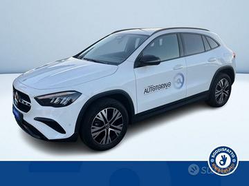 Mercedes-Benz GLA 180 d Automatic Advanced Pl...