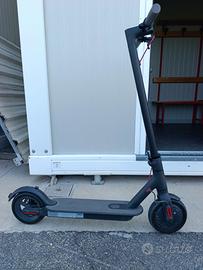 monopattino elettrico Xiaomi m 365