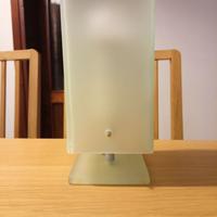 lampada da tavolo in vetro