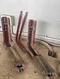 Staffe porta serbatoio autocarro