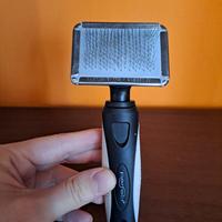 Cardatore piccolo per animali