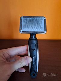 Cardatore piccolo per animali