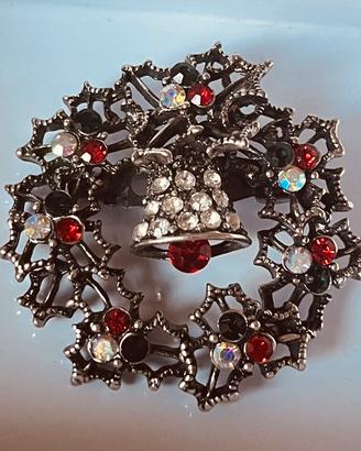 Spilla vontage natalizia con campana e strass