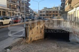 Box/Posto auto Siracusa [sr2025/145VRG]
