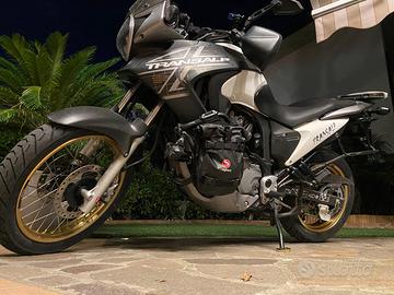 transalp 700 tris valige