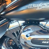 Harley-davidson Street Glide C.V.O. special