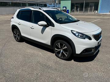 Peugeot 2008 BlueHDi 100 Allure - Neopatentati