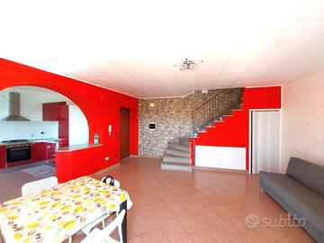 Ampio appartamento su più livelli