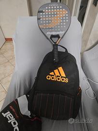 Racchetta Bullpadel e zaino Adidas