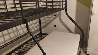 Letto a castello in metallo