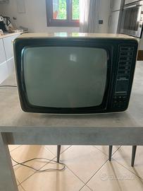 TV Vintage Grunding  Triumph1220IT anni 70/80